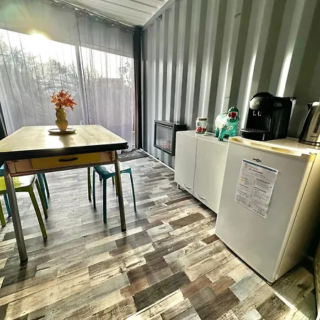 アパート Sejour Insolite Dans Un Container Amenage A Avec Borne D'arcade Et Babyfoot