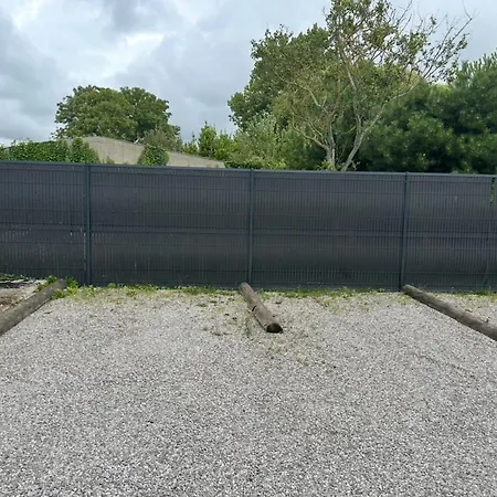 Sejour Insolite Dans Un Container Amenage A Apartman