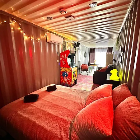 Sejour Insolite Dans Un Container Amenage A Apartman Berck