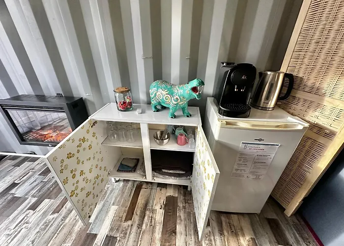 Sejour Insolite Dans Un Container Amenage A Avec Borne D'arcade Et Babyfoot Апартаменты Berck